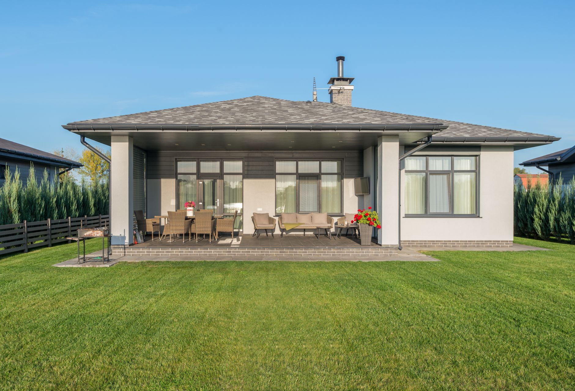 Maintenance Plans — Divine Grass